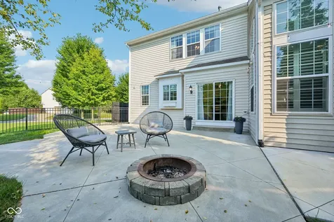 6177 Grove Walk Court Noblesville IN 46062