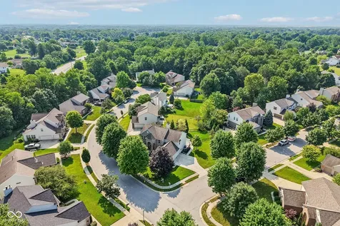 6177 Grove Walk Court Noblesville IN 46062