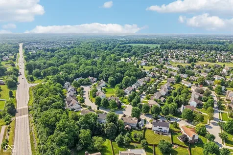 6177 Grove Walk Court Noblesville IN 46062