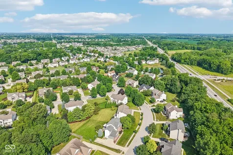 6177 Grove Walk Court Noblesville IN 46062