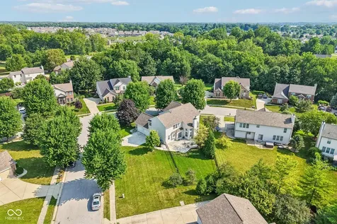 6177 Grove Walk Court Noblesville IN 46062