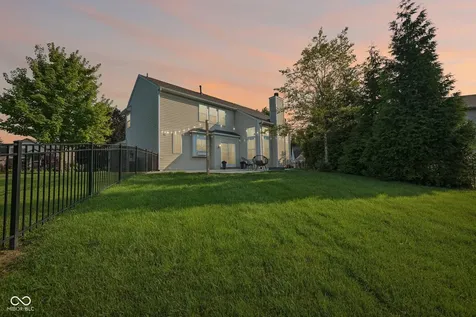 6177 Grove Walk Court Noblesville IN 46062