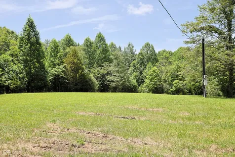9950 S Chapel Hill Road Heltonville IN 47436
