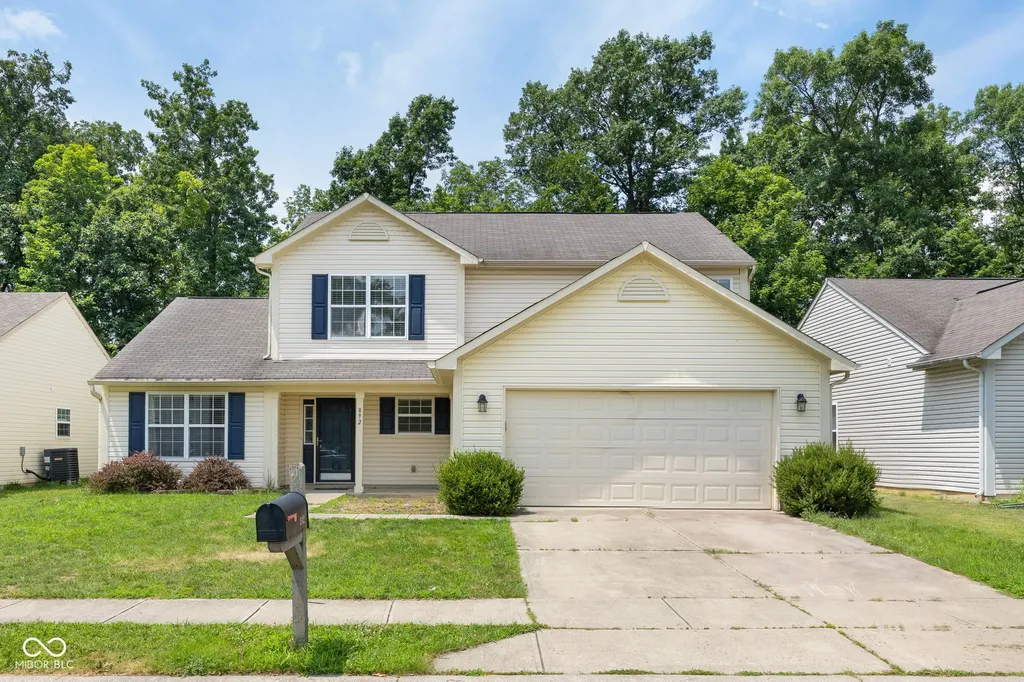 892 Flying Sun Drive Avon IN 46123