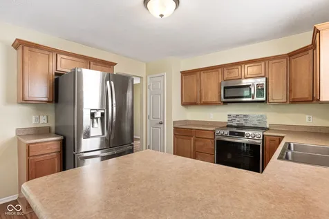 892 Flying Sun Drive Avon IN 46123