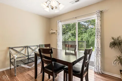 892 Flying Sun Drive Avon IN 46123