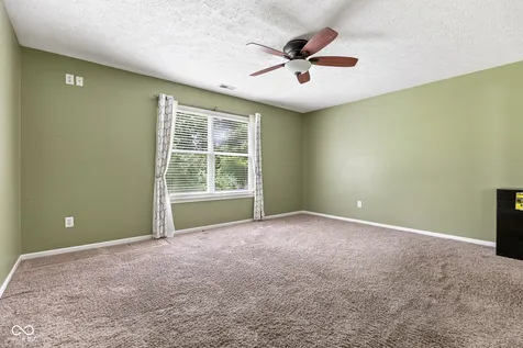 892 Flying Sun Drive Avon IN 46123
