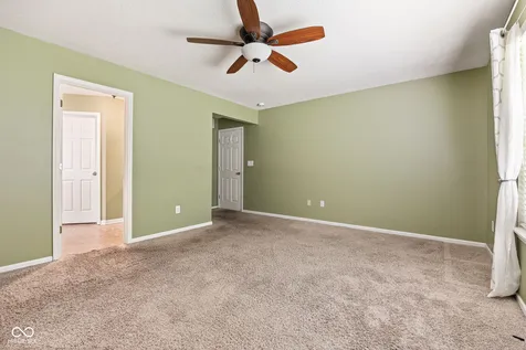 892 Flying Sun Drive Avon IN 46123