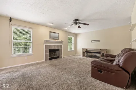 892 Flying Sun Drive Avon IN 46123