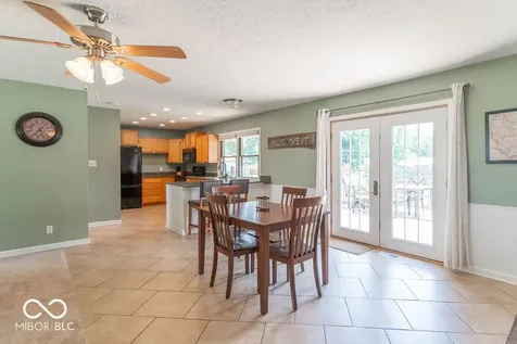 8885 E County Road 600 N Brownsburg IN 46112