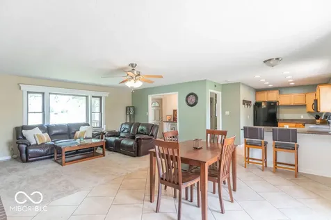8885 E County Road 600 N Brownsburg IN 46112