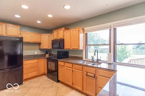 8885 E County Road 600 N Brownsburg IN 46112