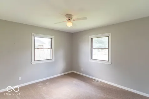 8885 E County Road 600 N Brownsburg IN 46112