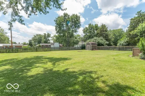 8885 E County Road 600 N Brownsburg IN 46112