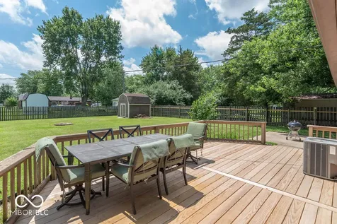 8885 E County Road 600 N Brownsburg IN 46112
