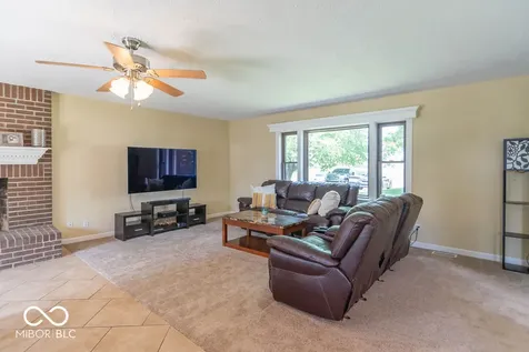 8885 E County Road 600 N Brownsburg IN 46112