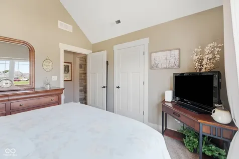 34 Colony Court Greenfield IN 46140