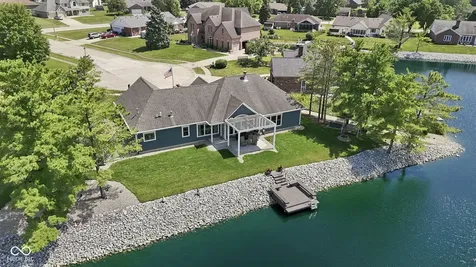 34 Colony Court Greenfield IN 46140