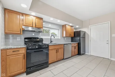 1118 Comer Avenue Indianapolis IN 46203
