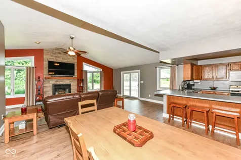 110 N 600 E Greenfield IN 46140