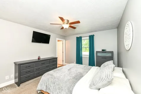 110 N 600 E Greenfield IN 46140