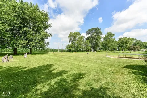 110 N 600 E Greenfield IN 46140