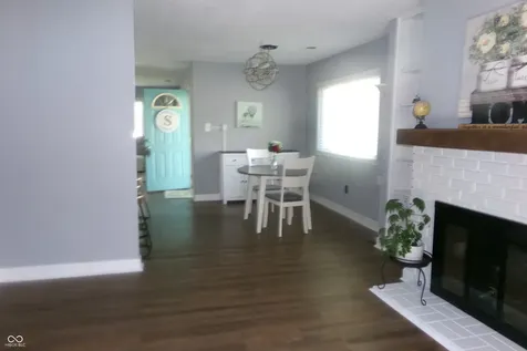 2813 Country Estates Drive Indianapolis IN 46227