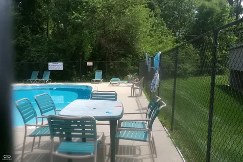 2813 Country Estates Drive Indianapolis IN 46227