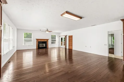 16659 Hazel Dell Road Noblesville IN 46062
