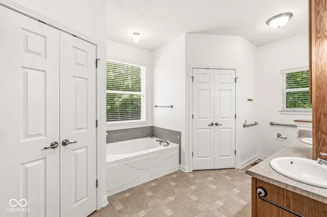 16659 Hazel Dell Road Noblesville IN 46062