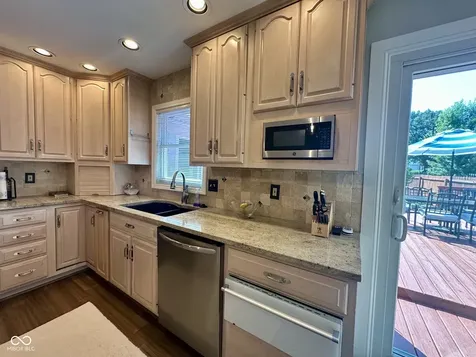 7536 Cape Cod Circle Indianapolis IN 46250