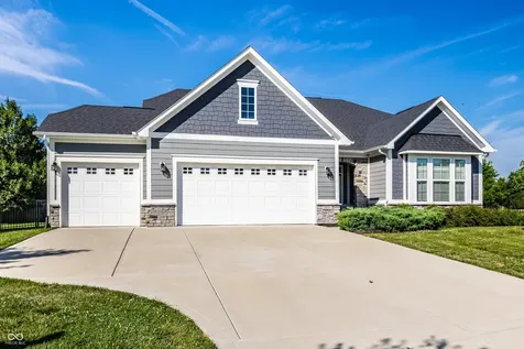 8035 Shaldon Court Zionsville IN 46077