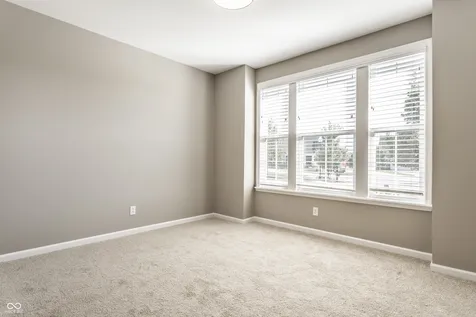 8035 Shaldon Court Zionsville IN 46077