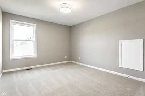 8035 Shaldon Court Zionsville IN 46077