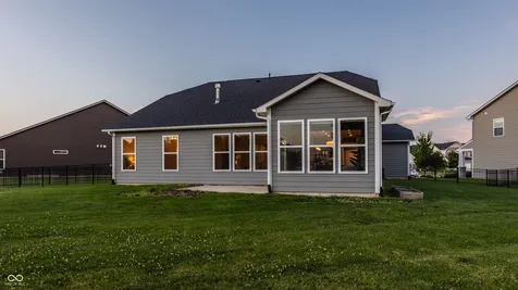 8035 Shaldon Court Zionsville IN 46077