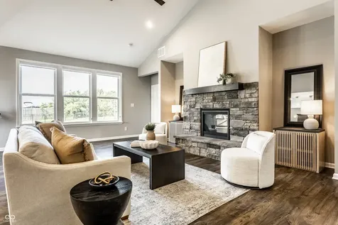 8035 Shaldon Court Zionsville IN 46077