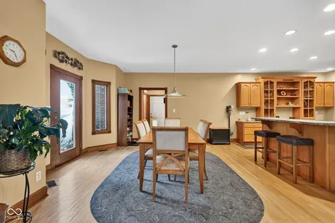 10765 Forest Lake Court Indianapolis IN 46278