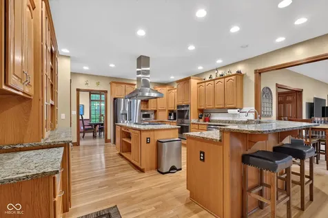 10765 Forest Lake Court Indianapolis IN 46278