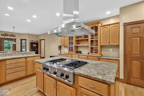 10765 Forest Lake Court Indianapolis IN 46278