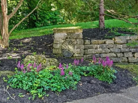 10765 Forest Lake Court Indianapolis IN 46278