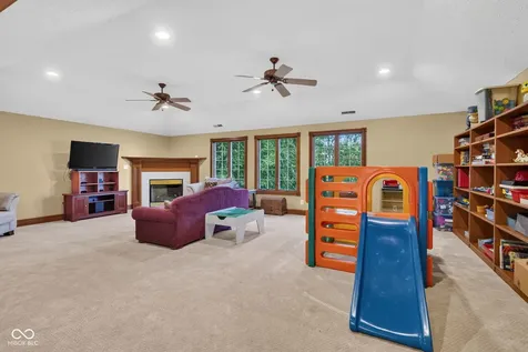 10765 Forest Lake Court Indianapolis IN 46278