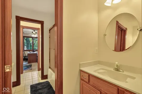 10765 Forest Lake Court Indianapolis IN 46278
