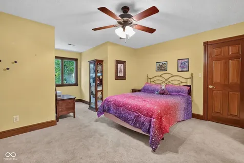 10765 Forest Lake Court Indianapolis IN 46278
