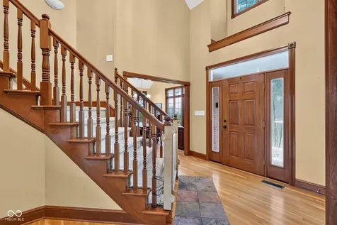 10765 Forest Lake Court Indianapolis IN 46278