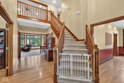 10765 Forest Lake Court Indianapolis IN 46278