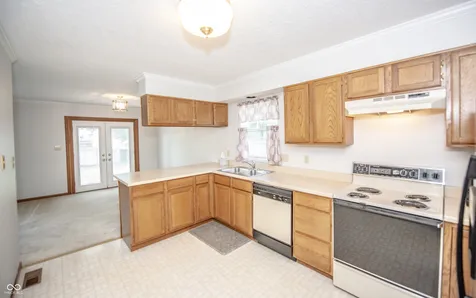 252 Austin Drive Avon IN 46123