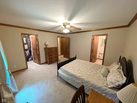 5011 Countess Drive Columbus IN 47203