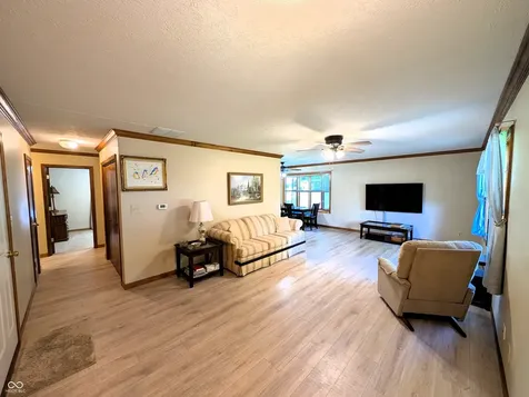 5011 Countess Drive Columbus IN 47203