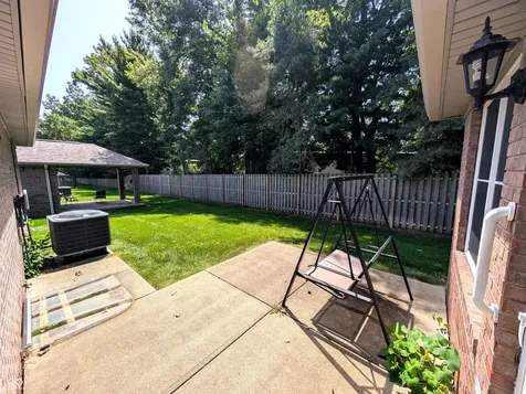 5011 Countess Drive Columbus IN 47203