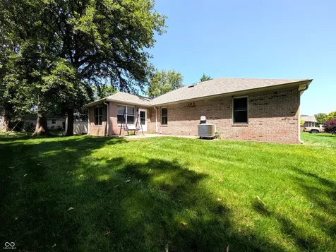 5011 Countess Drive Columbus IN 47203